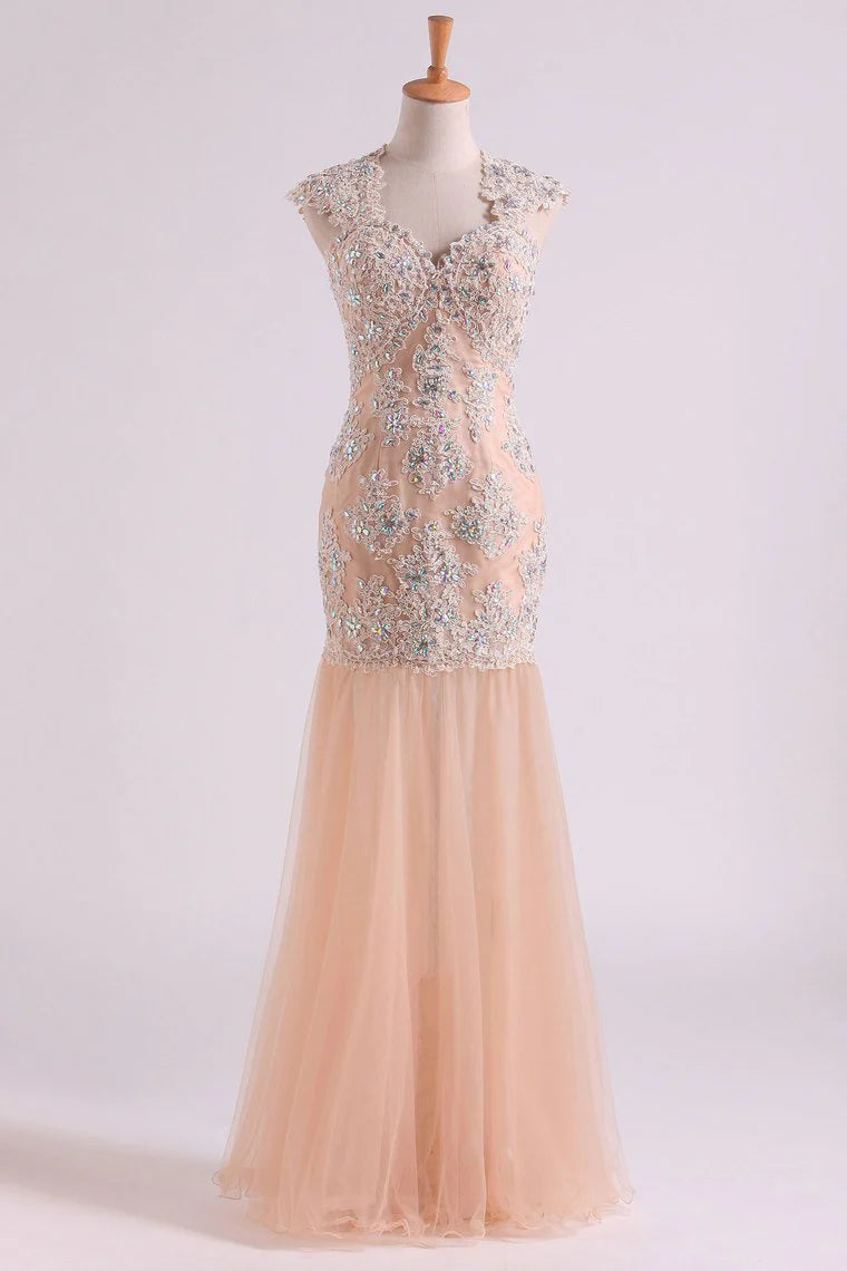 Classic Party Dresses V Neck Mermaid/Trumpet Floor Length Tulle Champagne With Applique & Beads